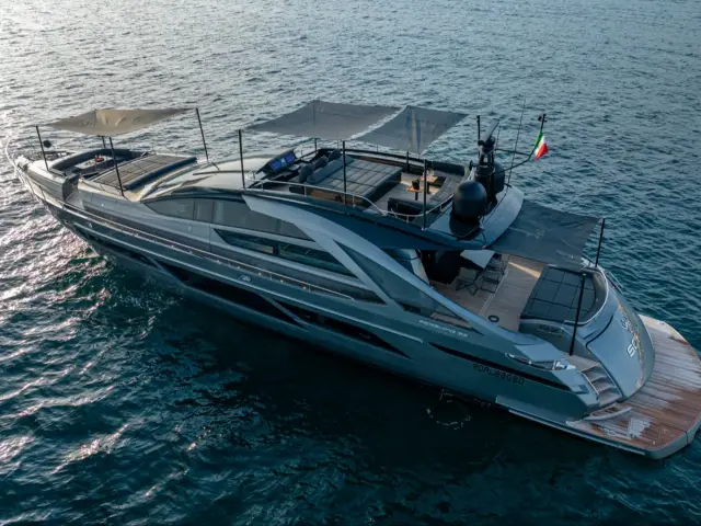 SOPHIA | Pershing 9X — 13 / 61