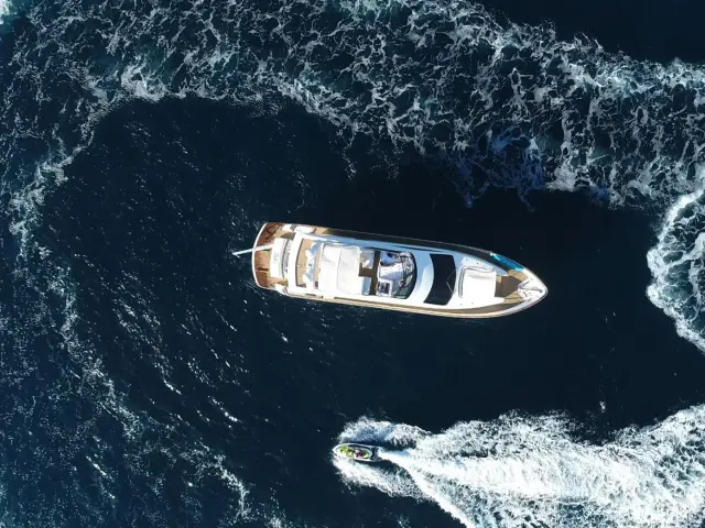 LUKAS | Filippetti Deauville Evo Marine 760 — 8 / 18