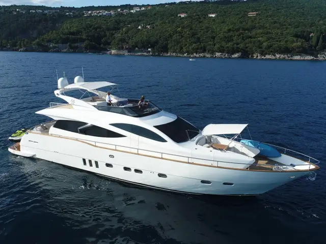 LUKAS | Filippetti Deauville Evo Marine 760 — 1 / 18