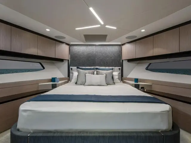 APOLLO | Sunseeker Manhattan 68 — 18 / 21