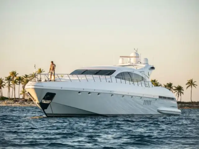 TOTAL | Mangusta 108 — 3 / 20