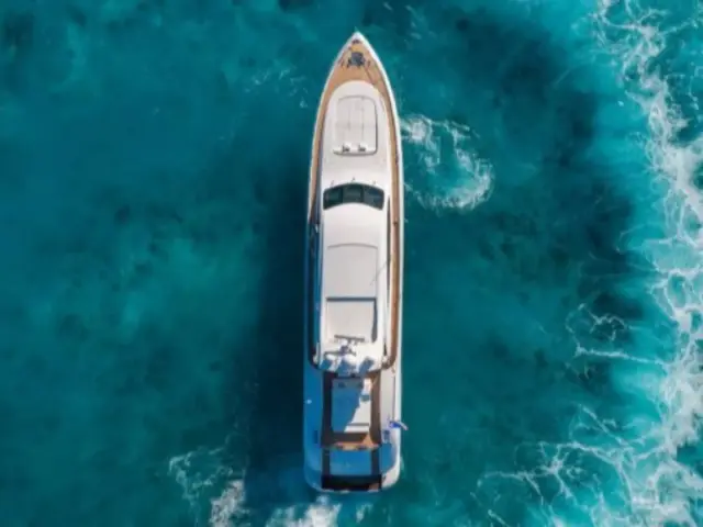 TOTAL | Mangusta 108 — 8 / 20