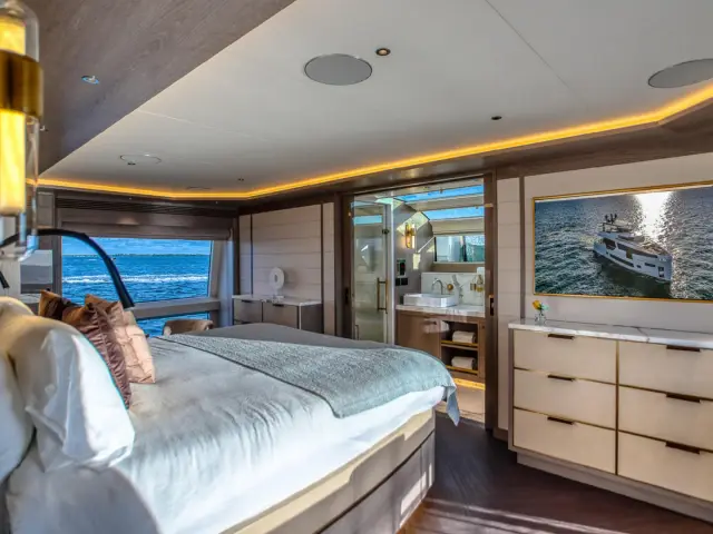 SAINT | Sirena 88 — 35 / 60