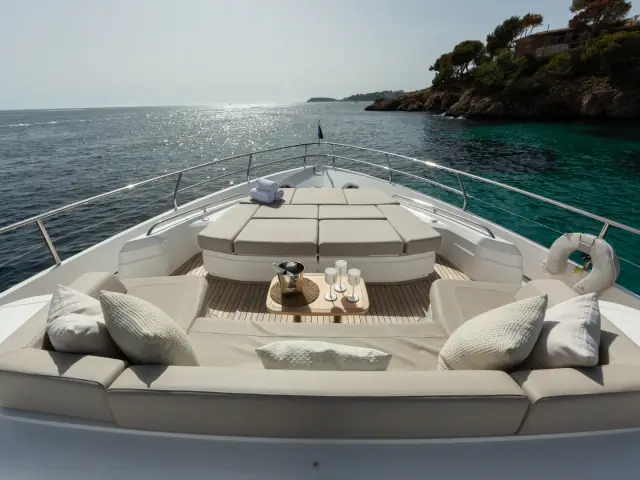 MIO BARCO II | Princess Y78 — 12 / 45