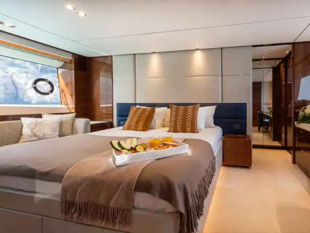MIO BARCO II | Princess Y78 — 35 / 45