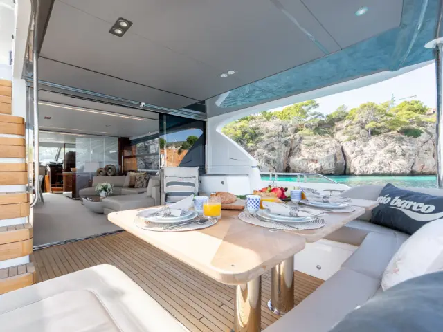 MIO BARCO II | Princess Y78 — 26 / 45