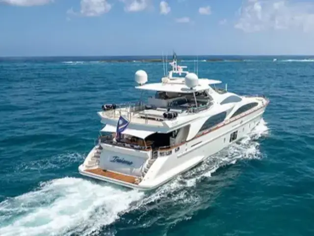 INSIEME | Azimut 105 — 3 / 21
