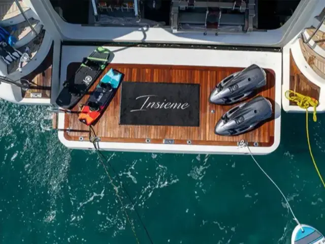 INSIEME | Azimut 105 — 5 / 21