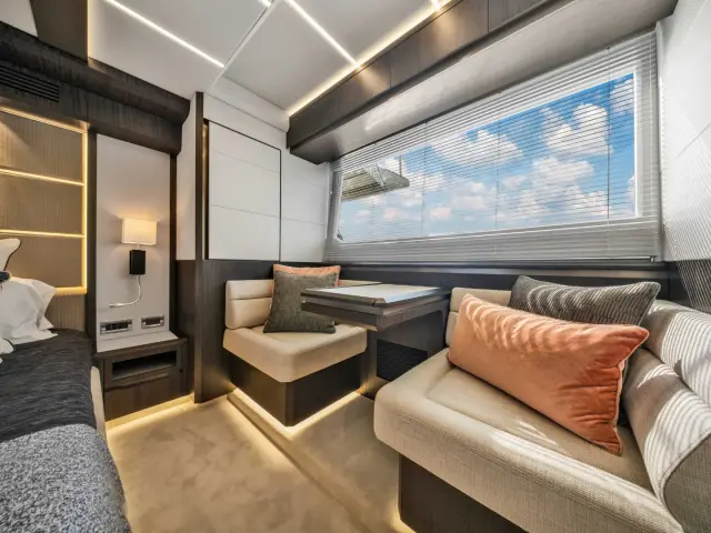 SEVEN SEAS | Galeon 68' — 25 / 49