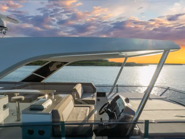 SEVEN SEAS | Galeon 68' — 47 / 49
