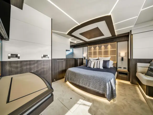 SEVEN SEAS | Galeon 68' — 44 / 49