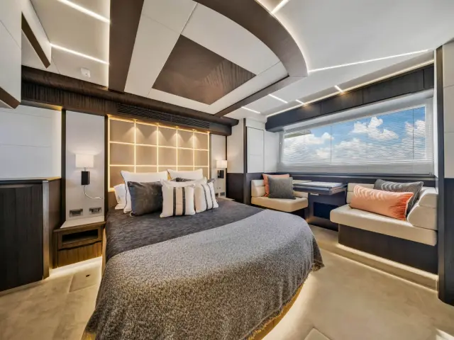 SEVEN SEAS | Galeon 68' — 27 / 49