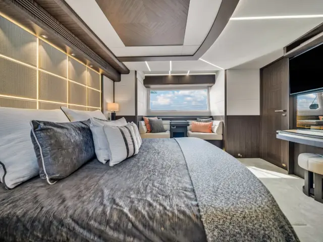 SEVEN SEAS | Galeon 68' — 37 / 49