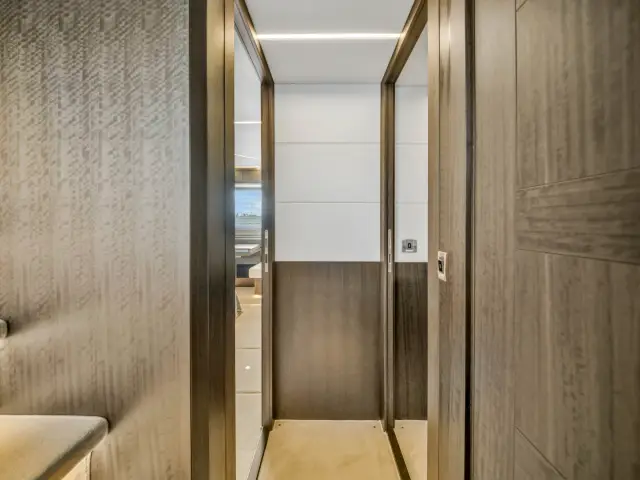 SEVEN SEAS | Galeon 68' — 26 / 49