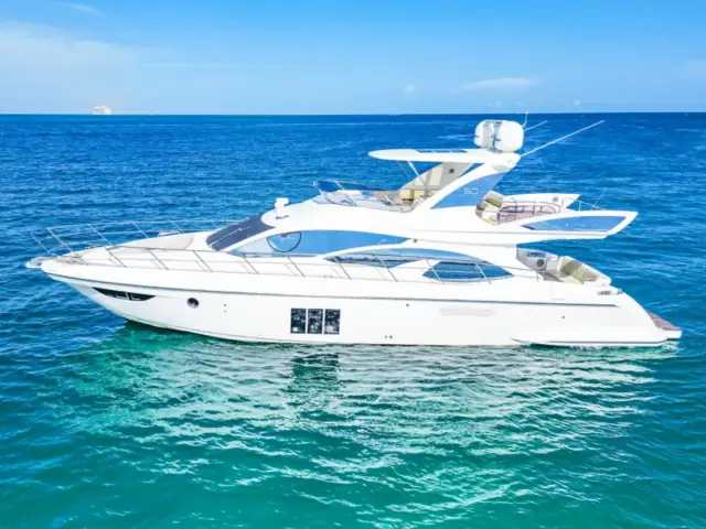 FREEDOM | Azimut 65 — 3 / 49