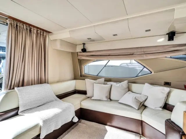 FREEDOM | Azimut 65 — 33 / 49