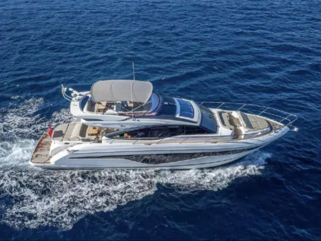 MISS DEMEANOR | Princess S62 — 1 / 24
