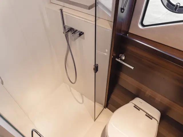 PERFECTION STILL | Sunseeker Manhattan 55 — 20 / 22