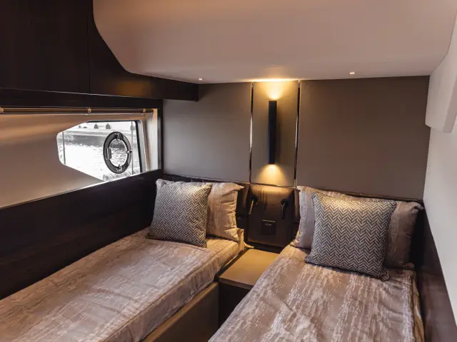 PERFECTION STILL | Sunseeker Manhattan 55 — 18 / 22