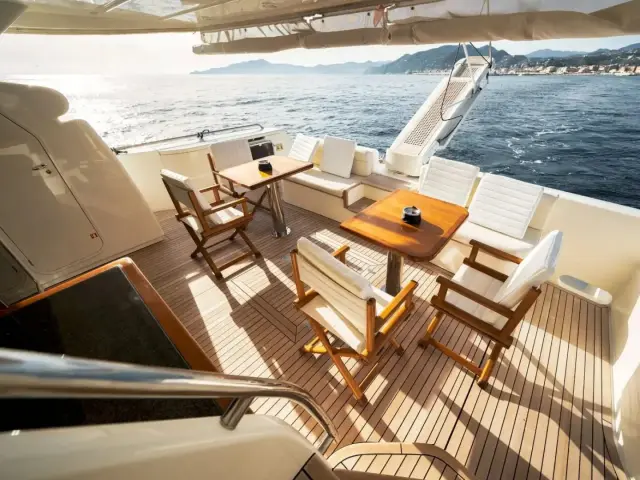 Ferretti 630 Fly — 10 / 26