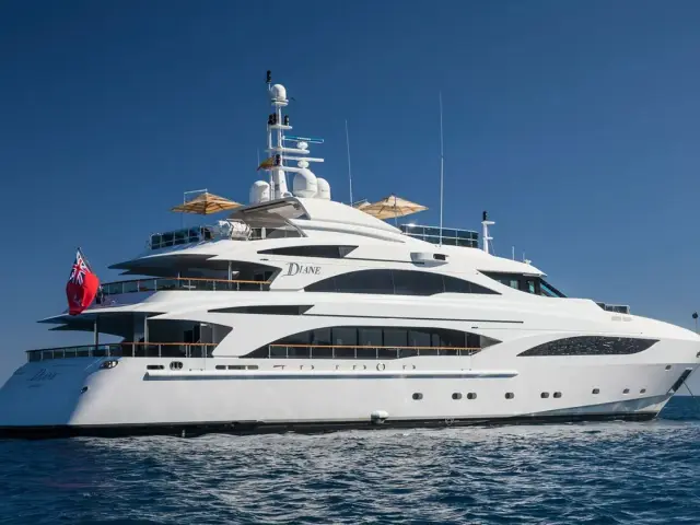 DIANE | Benetti 43M — 4 / 24