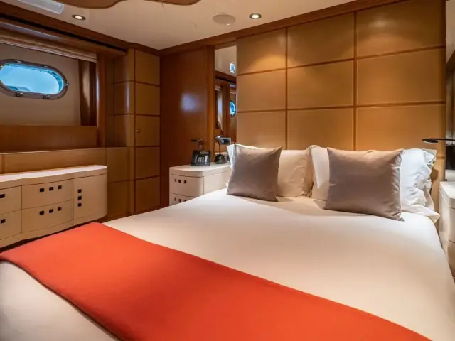 KIJO | Heesen 44M — 25 / 32