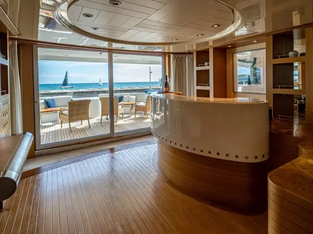 KIJO | Heesen 44M — 13 / 32