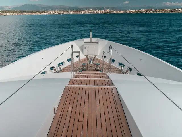 KIJO | Heesen 44M — 7 / 32