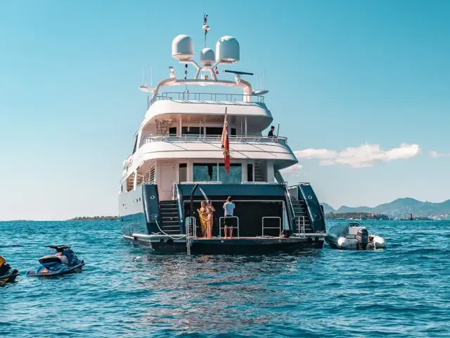 KIJO | Heesen 44M — 5 / 32