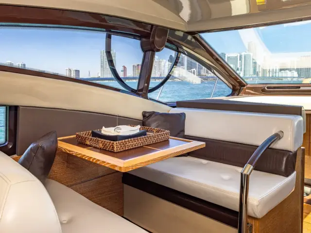 EL FARAON | Azimut 55 — 29 / 41