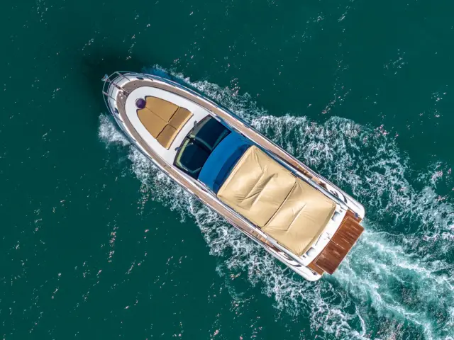 EL FARAON | Azimut 55 — 11 / 41
