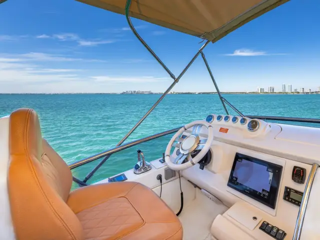 EL FARAON | Azimut 55 — 16 / 41