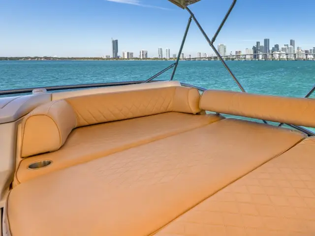 EL FARAON | Azimut 55 — 17 / 41