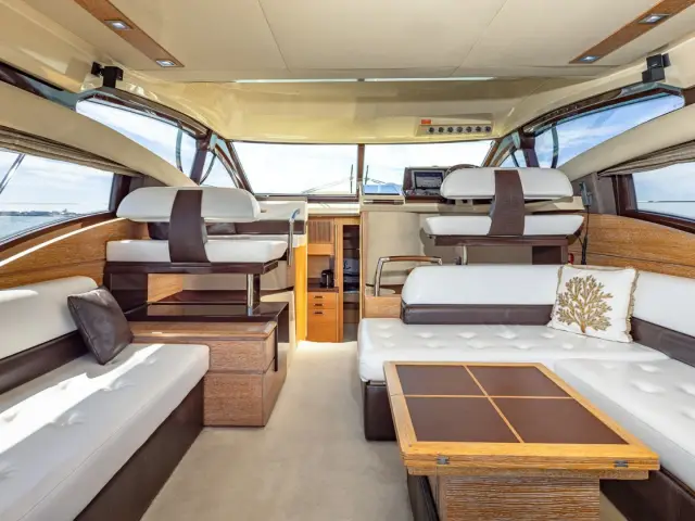 EL FARAON | Azimut 55 — 27 / 41