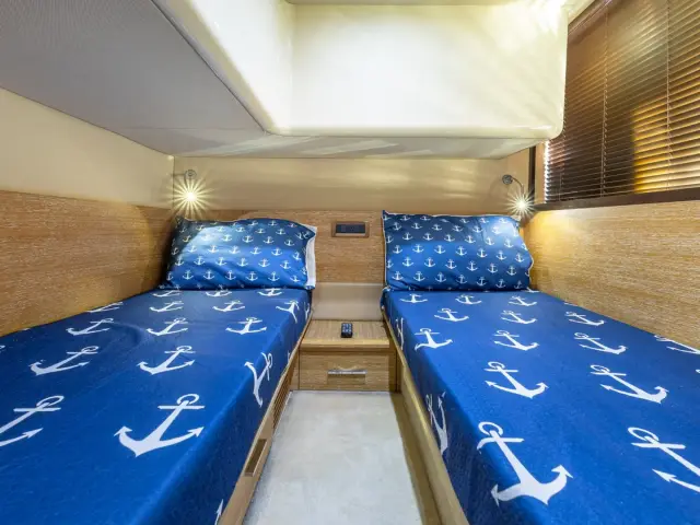 EL FARAON | Azimut 55 — 40 / 41