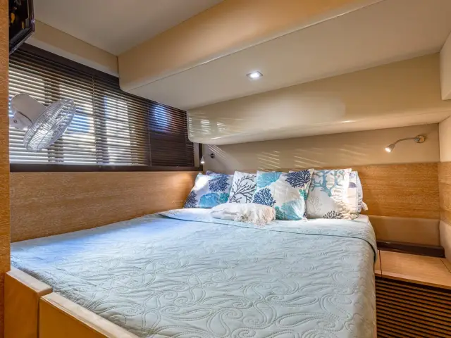 EL FARAON | Azimut 55 — 37 / 41