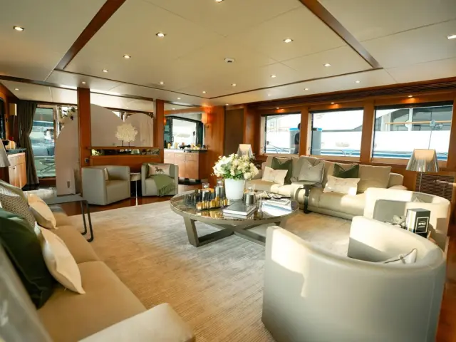 ENCORE | Sunseeker 40M — 11 / 12