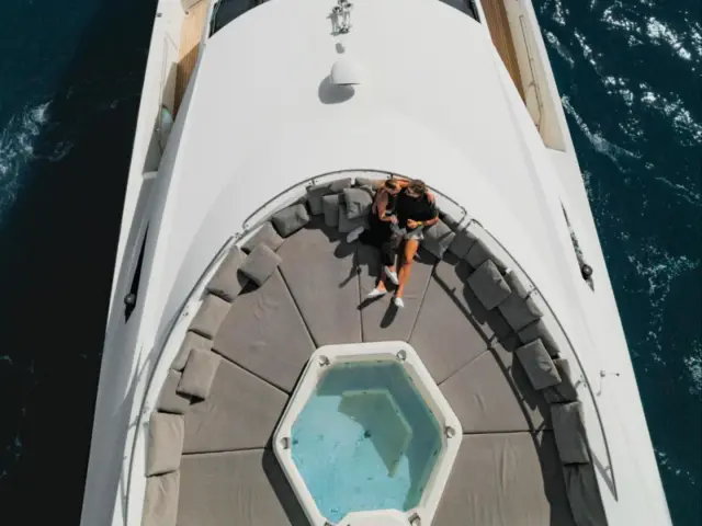 ENCORE | Sunseeker 40M — 4 / 12