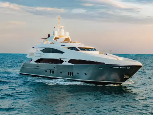 ENCORE | Sunseeker 40M — 1 / 12