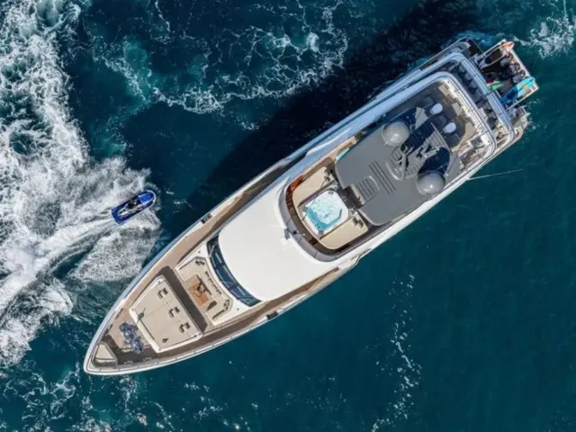 SOUTH | Custom Line Navetta 33 — 9 / 50