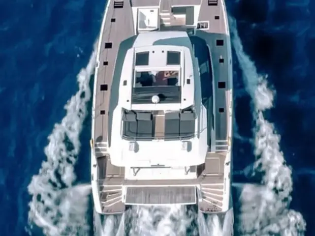 CORE | Fountaine Pajot 67 — 5 / 38
