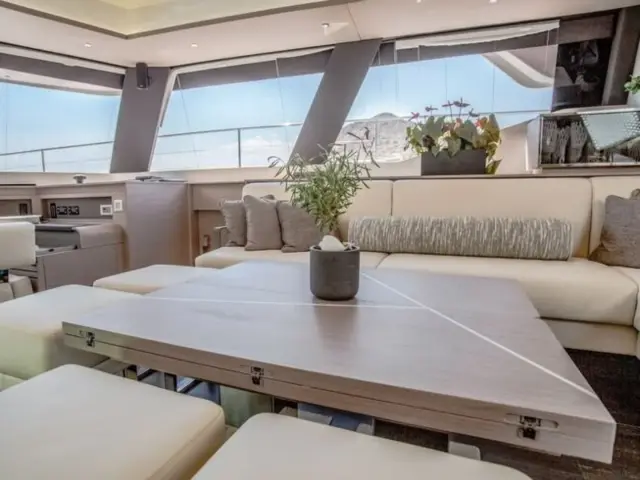CORE | Fountaine Pajot 67 — 29 / 38