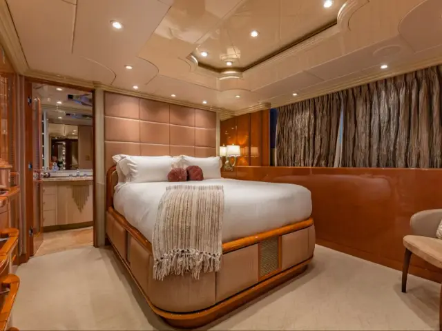I LOVE THIS BOAT | Christensen 145 — 31 / 40