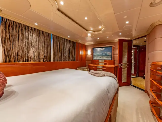 I LOVE THIS BOAT | Christensen 145 — 33 / 40