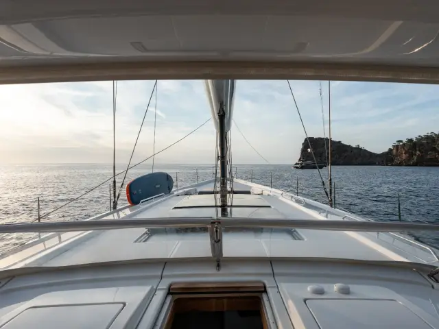 Agarimo Six | Hanse 675 — 11 / 28