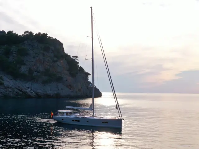 Agarimo Six | Hanse 675 — 2 / 28