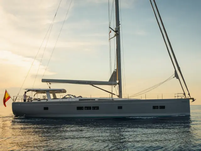Agarimo Six | Hanse 675 — 4 / 28