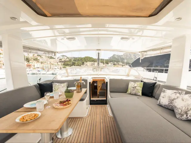 Agarimo Six | Hanse 675 — 26 / 28