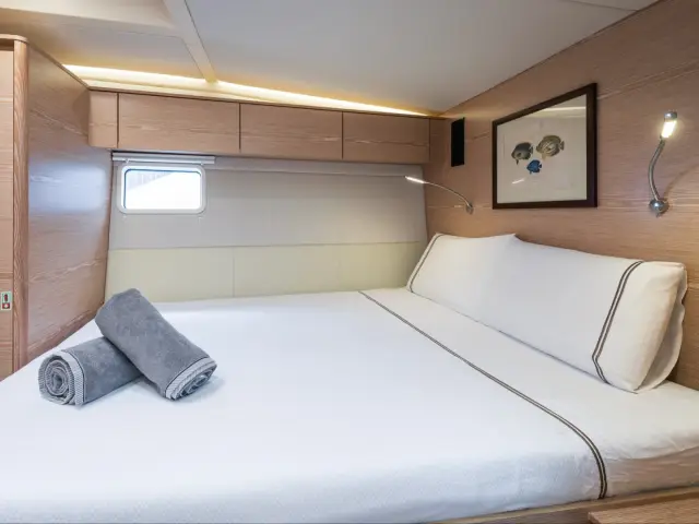 Agarimo Six | Hanse 675 — 21 / 28