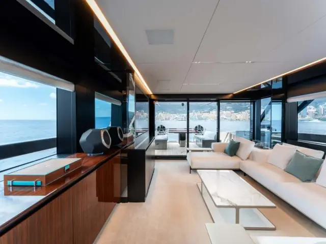 L'AS BLEU | Riva 82 — 34 / 45
